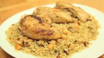 طريقة عمل أرز بالحمص والدجاج
