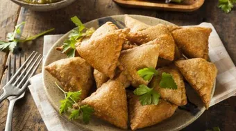 طريقة عمل رقائق السمبوسة