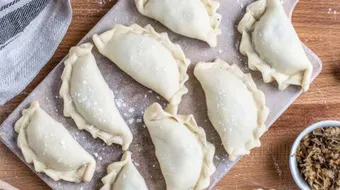 طريقة عمل سمبوسك بالجبن