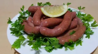 كيف تصنع النقانق في البيت