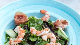 طريقة عمل سلطة المأكولات البحرية