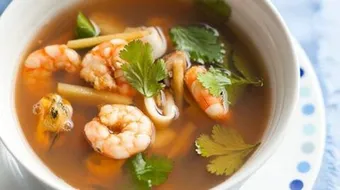 طريقة عمل شوربة السي فود