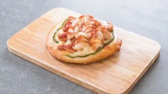 طريقة عمل قطع البيتزا الصغيرة