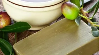 كيف تصنع صابون من زيت الزيتون