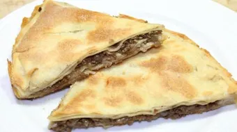 طريقة عمل الرقاق الطري باللحمة المفرومة