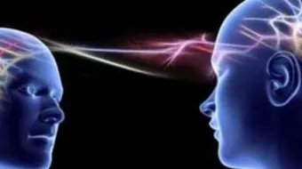 كيف تجعل شخصاً يفكر فيك