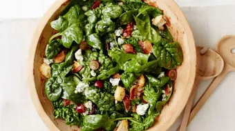 طريقة عمل سلطة السبانخ