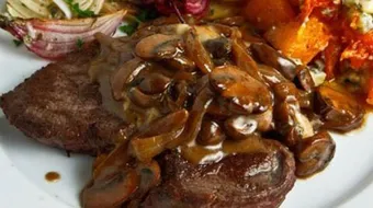 طريقة عمل ستيك بالفطر