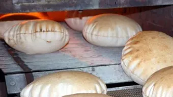 طريقة عمل الخبز السوري