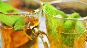 طريقة عمل مشروب الزعتر