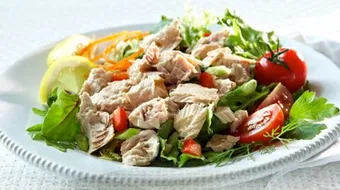 طريقة عمل سلطة التونة