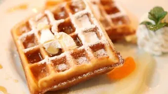 طريقة عمل عجينة الوافل