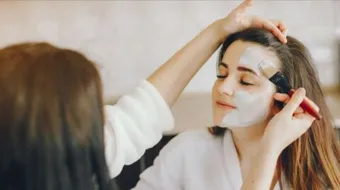 طريقة عمل ماسك الخميرة لتسمين الوجه