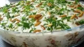 طريقة عمل فتة الزبادي