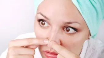 كيفية إزالة الرؤوس السوداء من الأنف نهائياً