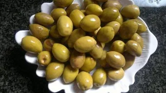 طريقة عمل مخلل الزيتون الأخضر