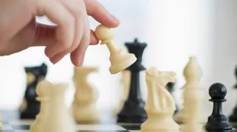 كيف تلعب لعبة الشطرنج