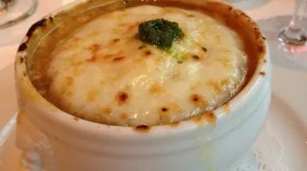 طريقة تحضير شوربة البصل