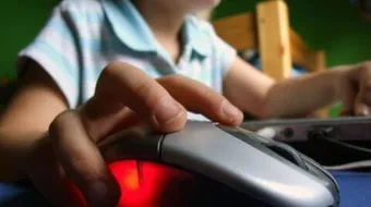 كيفية الحماية من مخاطر الإنترنت