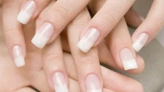 كيف أزيل الجلد الميت حول الأظافر