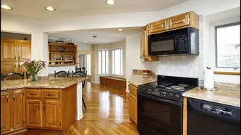 كيف أزيل الدهون من المطبخ