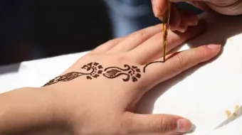 كيف أزيل الحناء