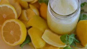 طريقة حفظ عصير الليمون