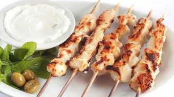 طريقة تتبيل الشيش طاووق المشوي