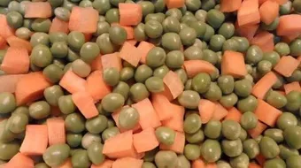 طريقة تخزين البسلة والجزر