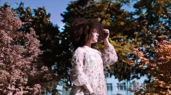 كيفية الاعتناء بالشعر الكيرلي