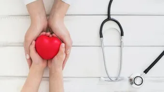 كيفية علاج ثقب القلب عند الأطفال