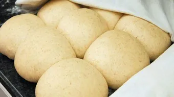 طريقة استخدام محسن الخبز