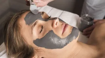 كيفية استعمال طين البحر الميت للوجه