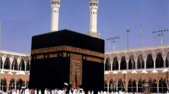 كيف تم بناء الكعبة