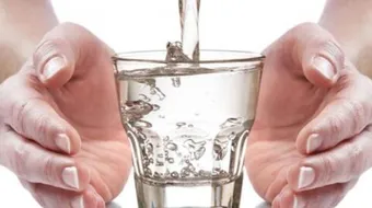 كيفية تكون الماء وفوائده