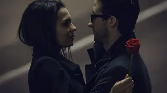 احب زوجي بجنون