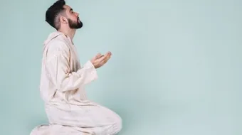 أفضل الذكر بعد صلاة الفجر