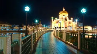 الهجرة إلى بروناي