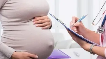 في أي شهر يتحرك الجنين