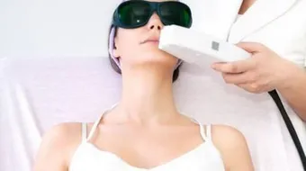 أضرار أشعة الليزر