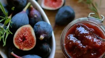 عمل مربى التين