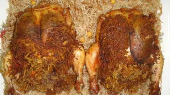 عمل دجاج محشي بالأرز