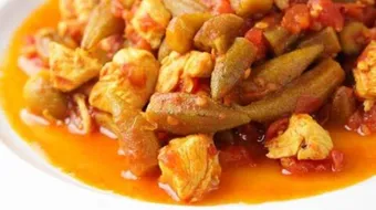 عمل البامية بالطماطم