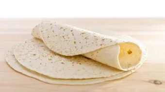 عمل خبز الشاورما