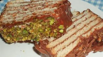 عمل حلويات بالبسكويت