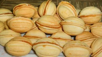 صنع الحلويات التونسية