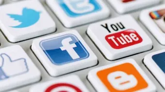 وسائل التواصل