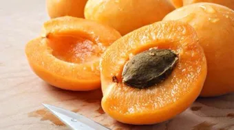 طريقة ومكونات مربى المشمش