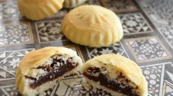 طريقة معمول التمر بالطحين