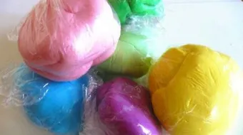 طرق عمل عجينة السكر